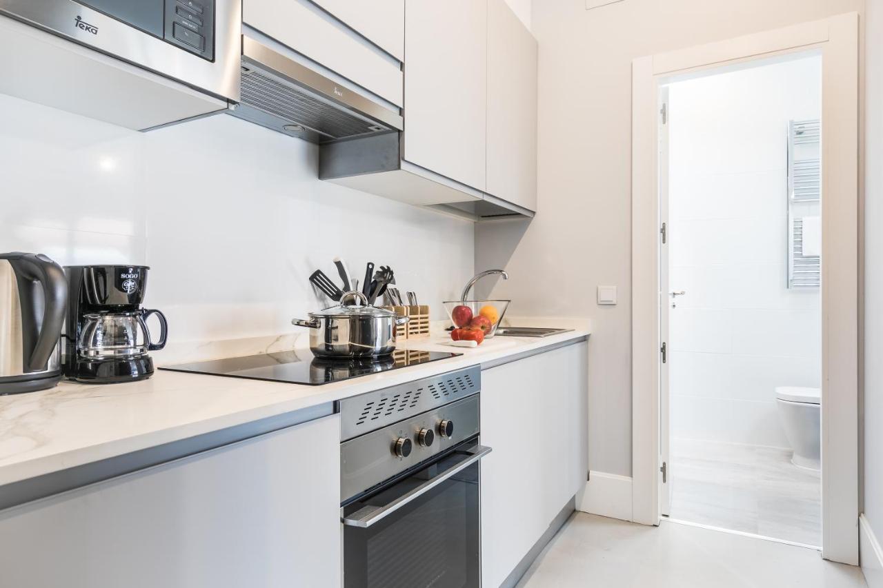 Feelathome San Marcos Apartments Madryt Zewnętrze zdjęcie